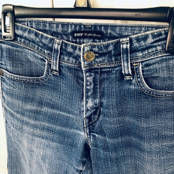 Levi's Night Blues Embellished Bootcut Jeans 6M - Picture 3 of 5